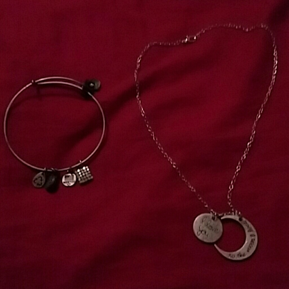 Pair of friendship bracelet/necklace